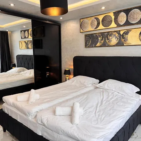 Luxury With Parking Just Steps From The In The Heart Of Burgas! Μπουργκάς