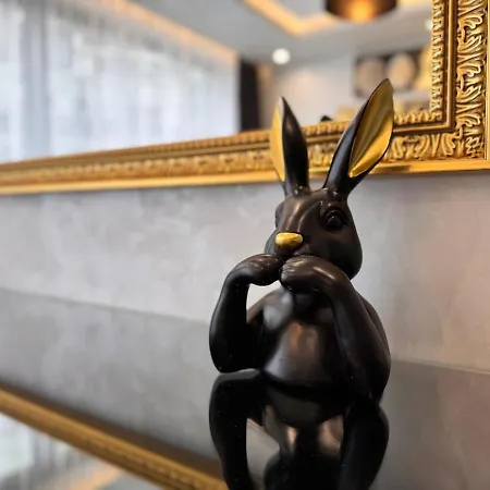 Luxury With Parking Just Steps From The In The Heart Of Burgas! 아파트 *