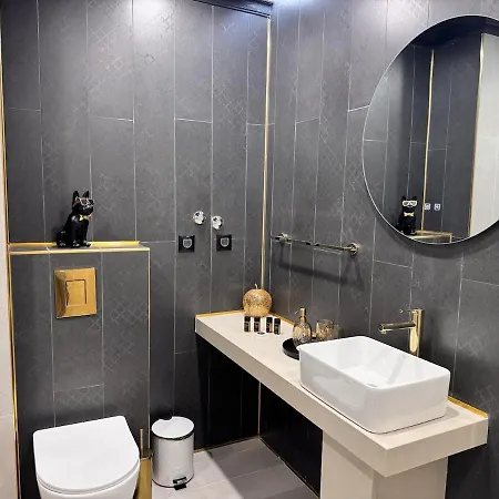 Luxury With Parking Just Steps From The In The Heart Of Burgas! Διαμέρισμα Μπουργκάς