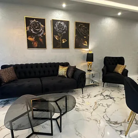 Luxury With Parking Just Steps From The In The Heart Of Burgas! * Μπουργκάς