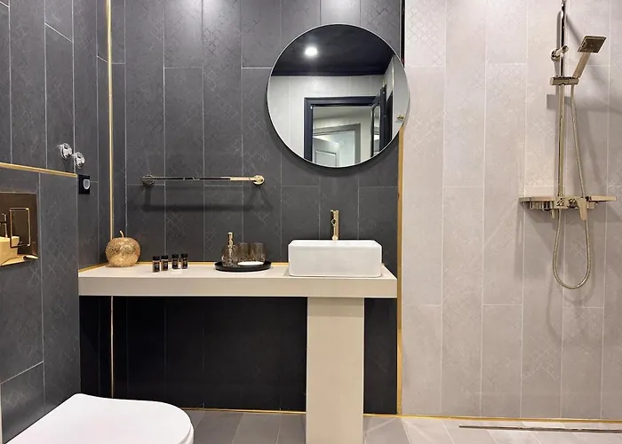 Luxury With Parking Just Steps From The In The Heart Of Burgas! * Burgas